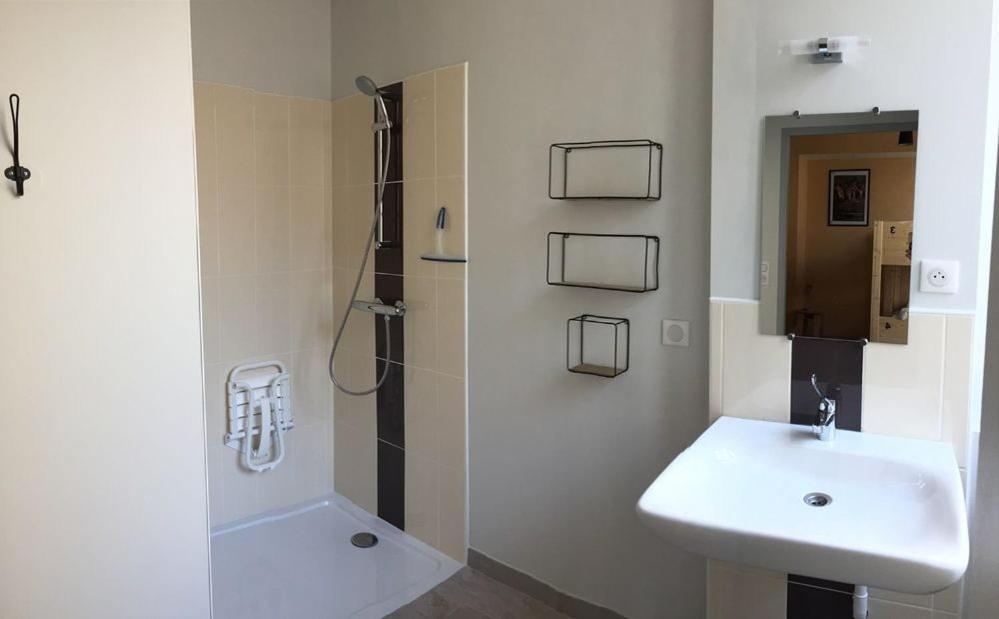 L'Auberge De טרני חדר תמונה