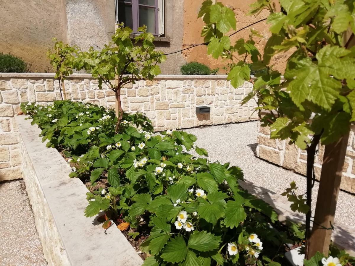 L'Auberge De טרני מראה חיצוני תמונה
